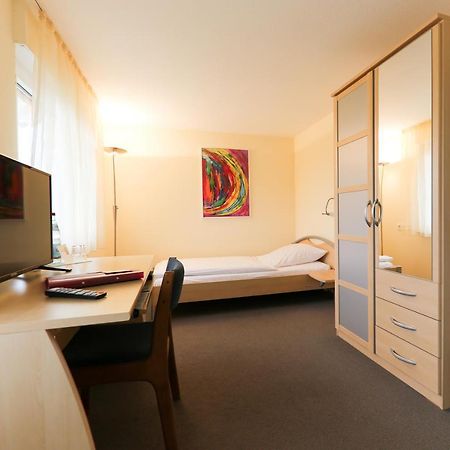 Hotel Albblick Bad Boll Exterior photo